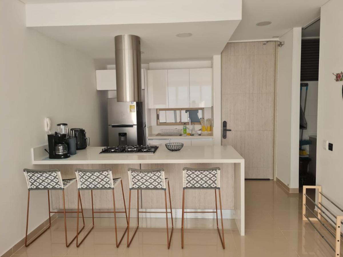 Apartment Samaria Club: Beachfront With Private Access *