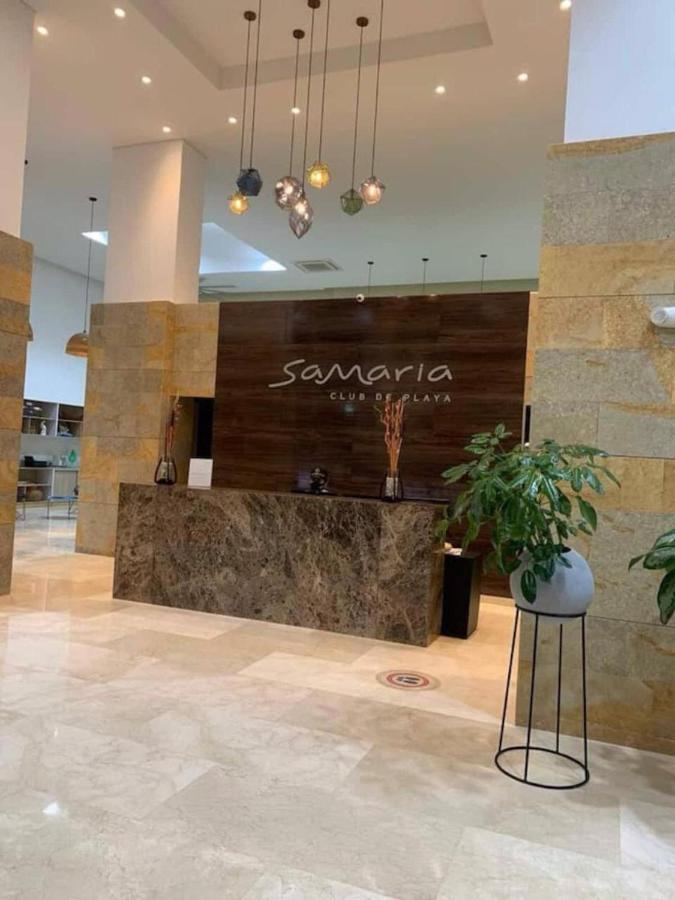 Samaria Club: Beachfront With Private Access